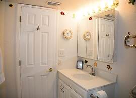 Seascape 55b- Surfer Girl