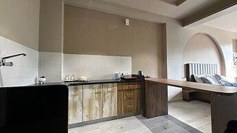 Hued A boutique Stay