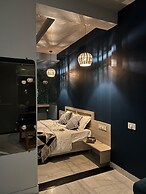 Hued A boutique Stay