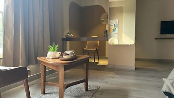 Hued A boutique Stay