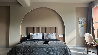 Hued A boutique Stay