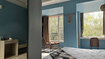 Hued A boutique Stay