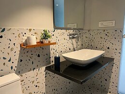 Hued A boutique Stay