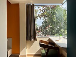 Hued A boutique Stay