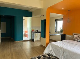 Hued A boutique Stay