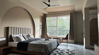 Hued A boutique Stay