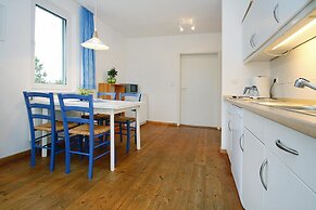 Ferienhaus mit Grosser Terrasse am Garder See