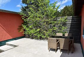 Ferienhaus mit Grosser Terrasse am Garder See