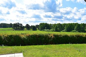 Ferienhaus mit Grosser Terrasse am Garder See