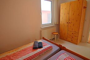 Ferienhaus mit Grosser Terrasse am Garder See