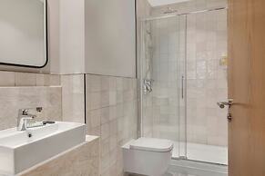 Sonder by Marriott Bonvoy The Teacher