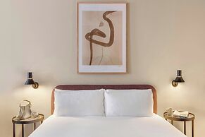 Sonder by Marriott Bonvoy The Teacher