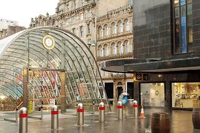 Sonder by Marriott Bonvoy The Teacher