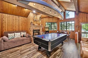 Serenity Cove Lake House #2472 by Big Bear Vacations