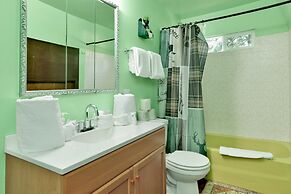 Pinetree Retreat #2499