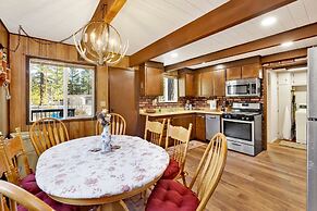 Pinetree Retreat #2499