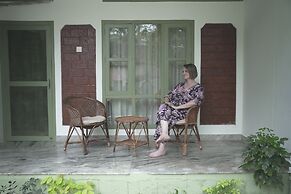 Ashiyana Cliff and Beach Resort