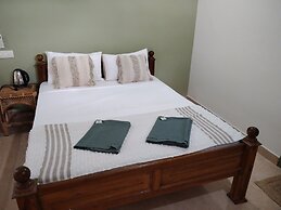 Ashiyana Cliff and Beach Resort