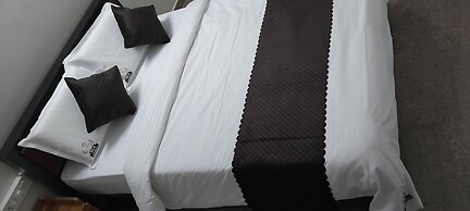 SLV Aashraya Apartment Stay