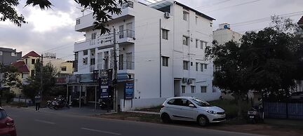 SLV Aashraya Apartment Stay