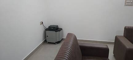 SLV Aashraya Apartment Stay