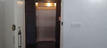 SLV Aashraya Apartment Stay