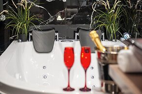 Farnese Jacuzzi Apartment