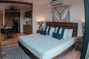 Elegant Loft in Tulum with Pool & Gym