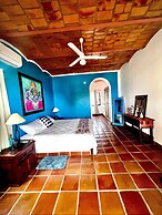 Beachside - Casa Sirena 1BR Suite