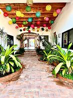 Beachside - Casa Sirena 1BR Suite