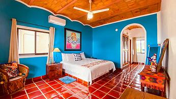 Beachside - Casa Sirena 1BR Suite