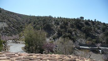 CASAS RURALES CORTIJO LEONTINO