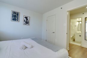 Prime Pentagon City Location Apartment