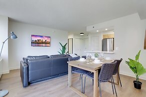 Prime Pentagon City Location Apartment