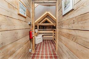 Moonlight Barn in Ascott