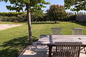 Moonlight Barn in Ascott