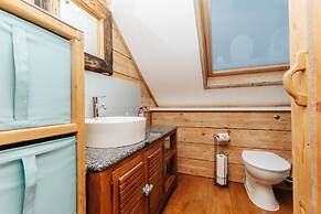 Moonlight Barn in Ascott