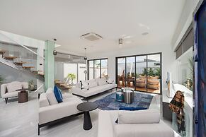Villa Satori by Tropiclook
