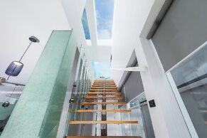 Villa Satori by Tropiclook