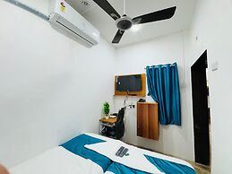 Hotel Raksha Residency