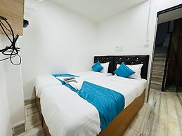 Hotel Raksha Residency