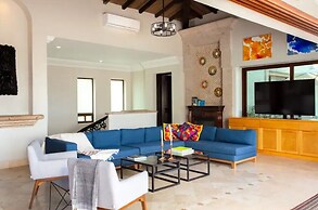 6BD Villa with Ocean Views in Cabo