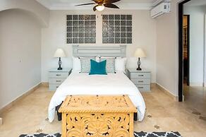 6BD Villa with Ocean Views in Cabo