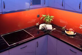 Blue Ark Acropolis Signature Residence