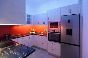 Blue Ark Acropolis Signature Residence