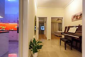 Blue Ark Acropolis Signature Residence