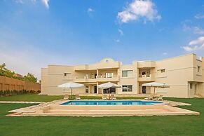 Seven Stays Zayed