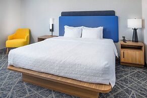 Hampton Inn By Hilton St Louis Airport