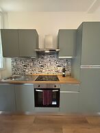 Pleasant Apartment Near Center