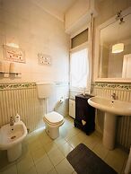 Liguria - Galleria Goito La Spezia